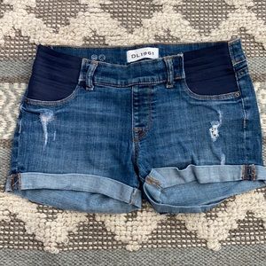 DL1961 “Hailey” maternity denim jean shorts 25